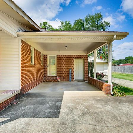 Florence Family Home With Dog-Friendly Yard Exterior foto